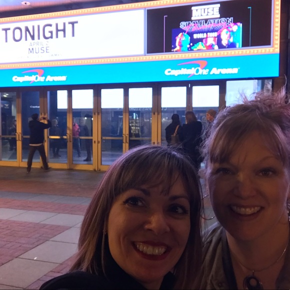 Meet your Posher, Ashley - Picture 5 of 5